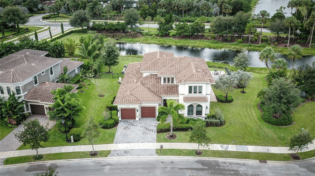 10120 Red Bay Dr