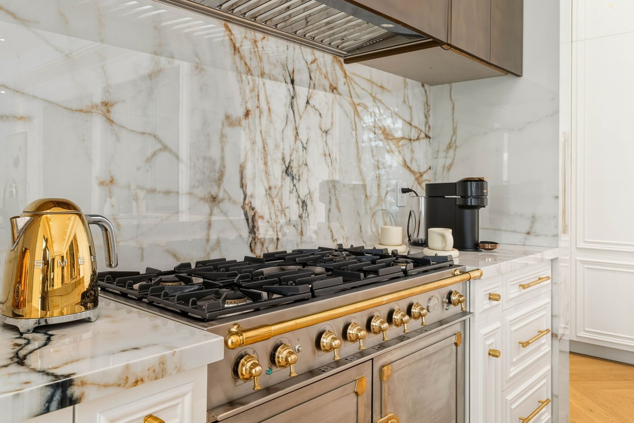 For The Bespoke Buyer