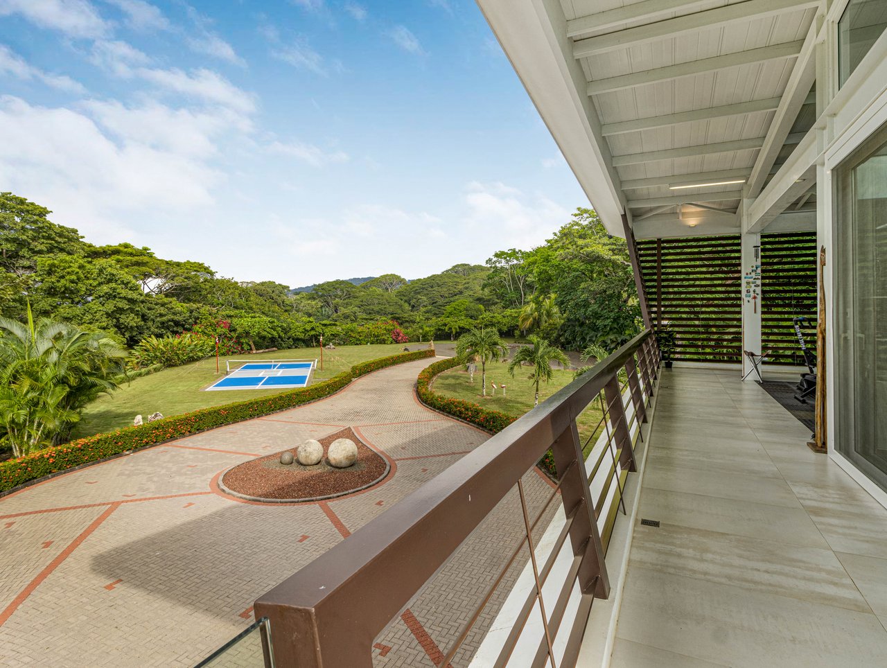 Nativa Contemporary Infinity Views | Luxury Rainforest Estate with Pacific Ocean Views