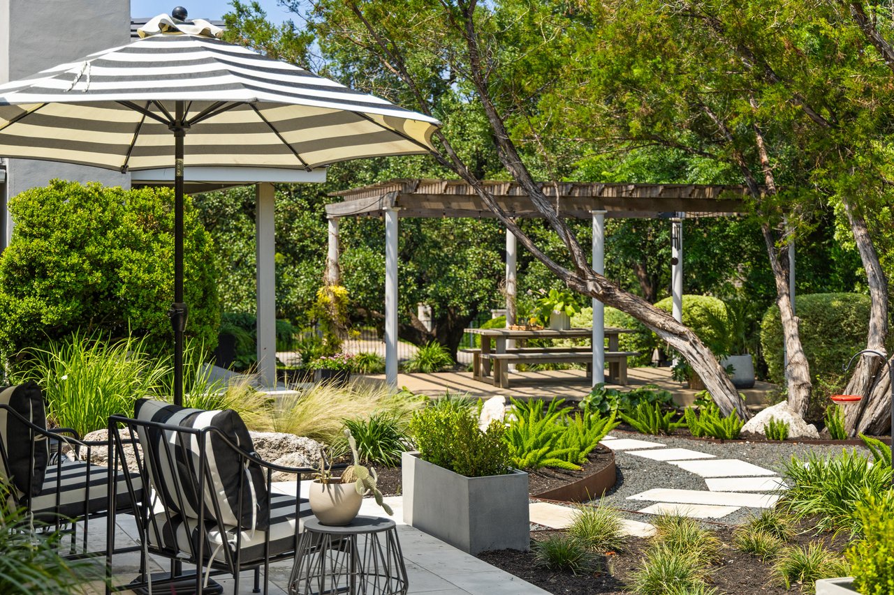 3742 Golden Rain Cove