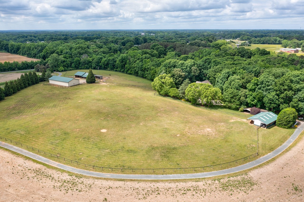 Leaning Oak Farm