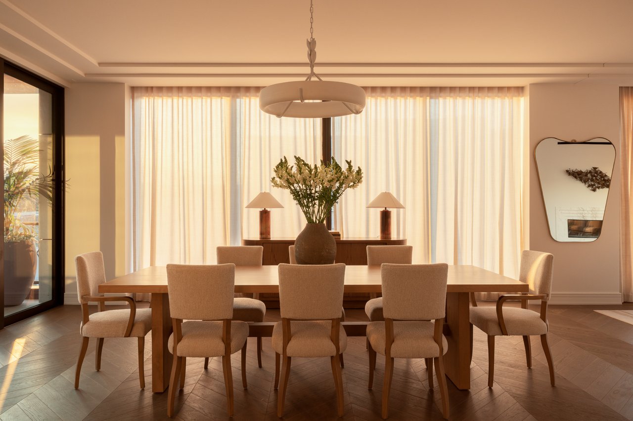9900 S Santa Monica Blvd Unit: PHE
