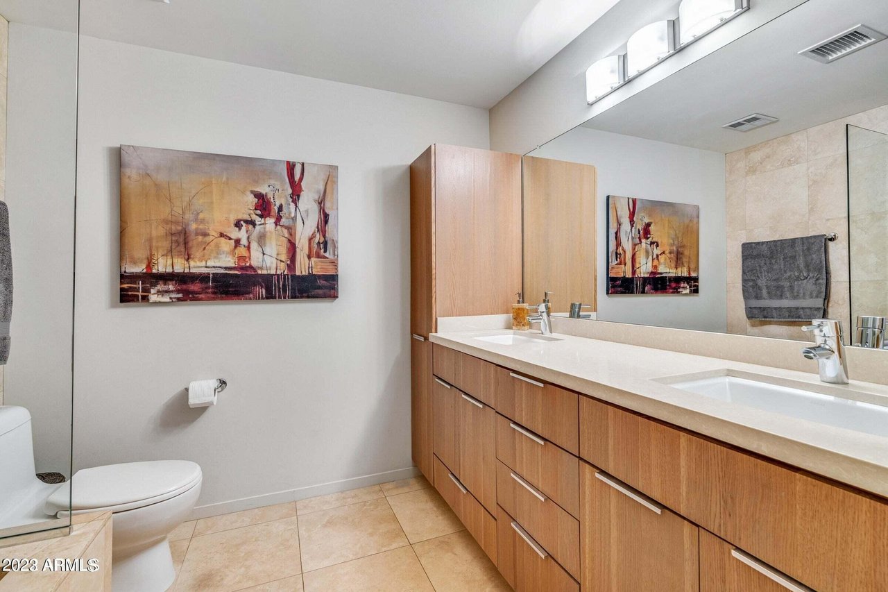 7157 E Rancho Vista Dr, #3011