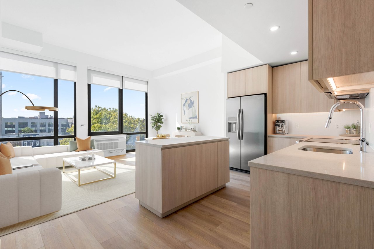 Orchard Unit: 8207