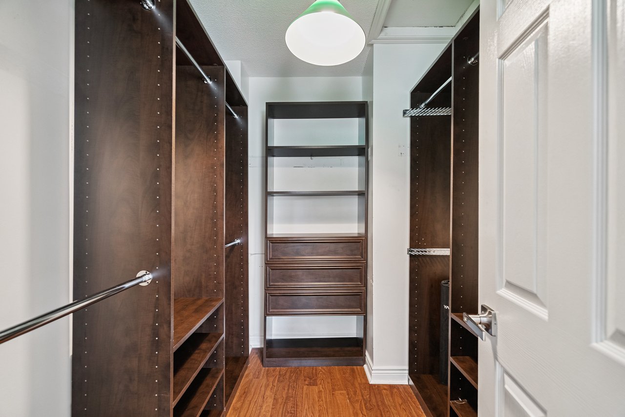 Spacious 3 Bedroom Townhome in College Park