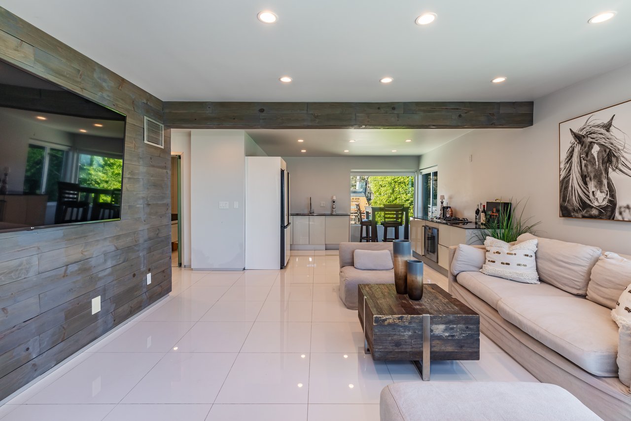 26050 Pacific Coast Hwy