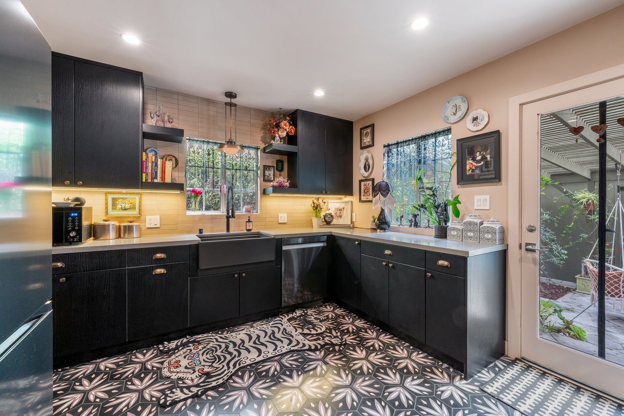 6262 Saylin Lane