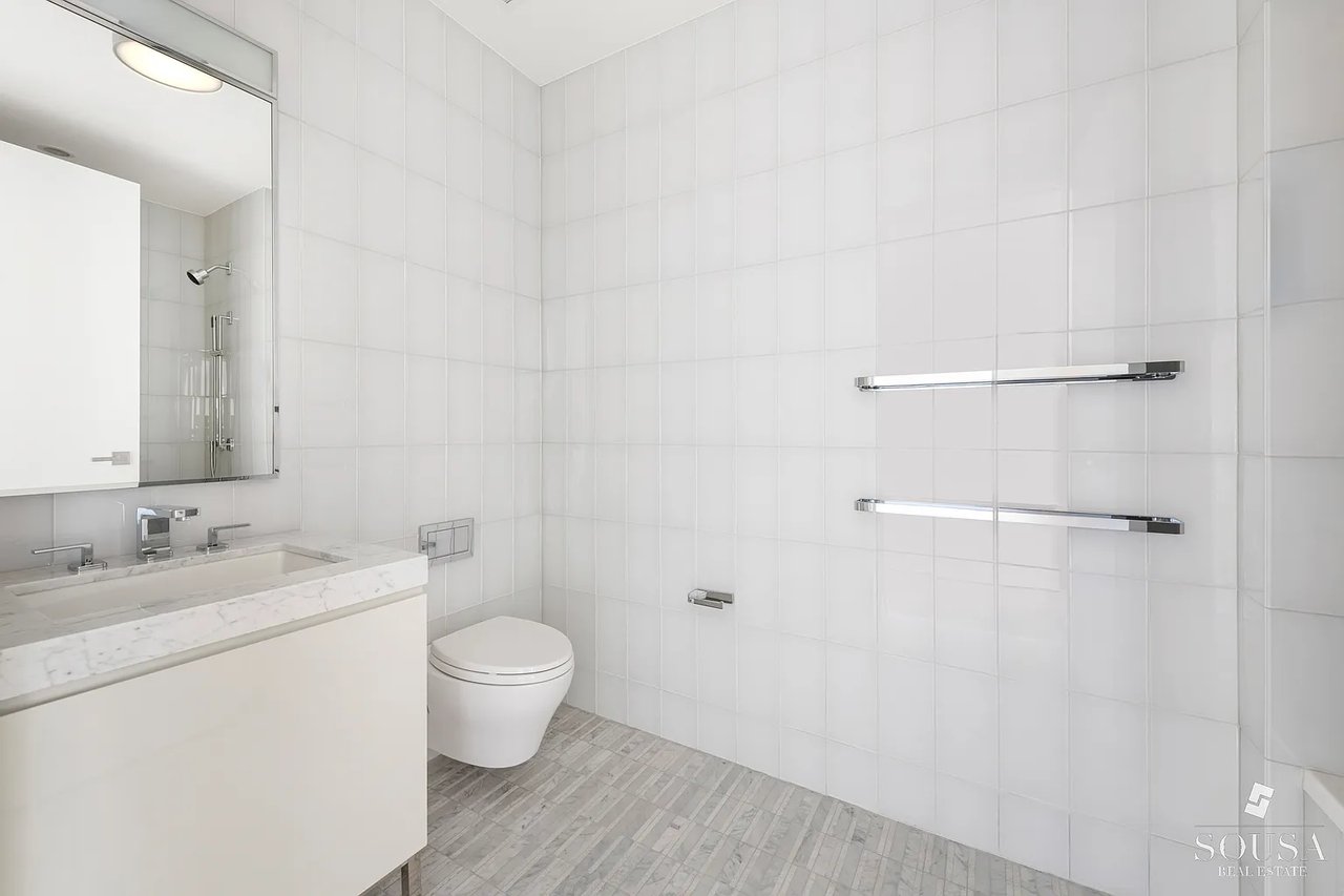 50 W 66th St #8A