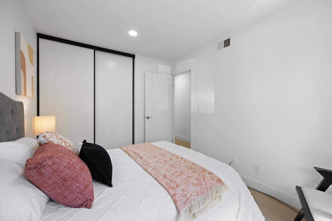 735 Winstead Terrace