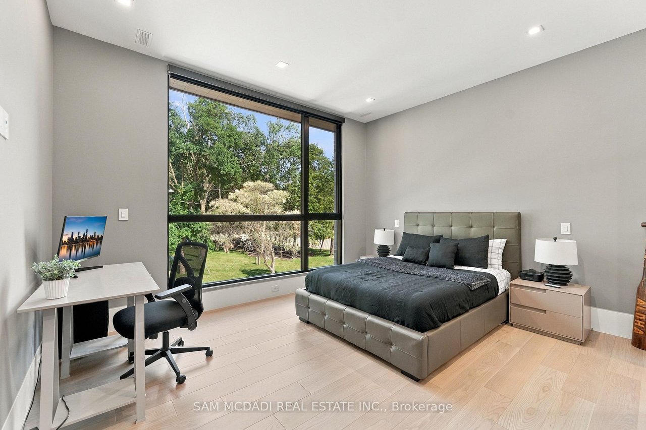 112 Elton Park Road