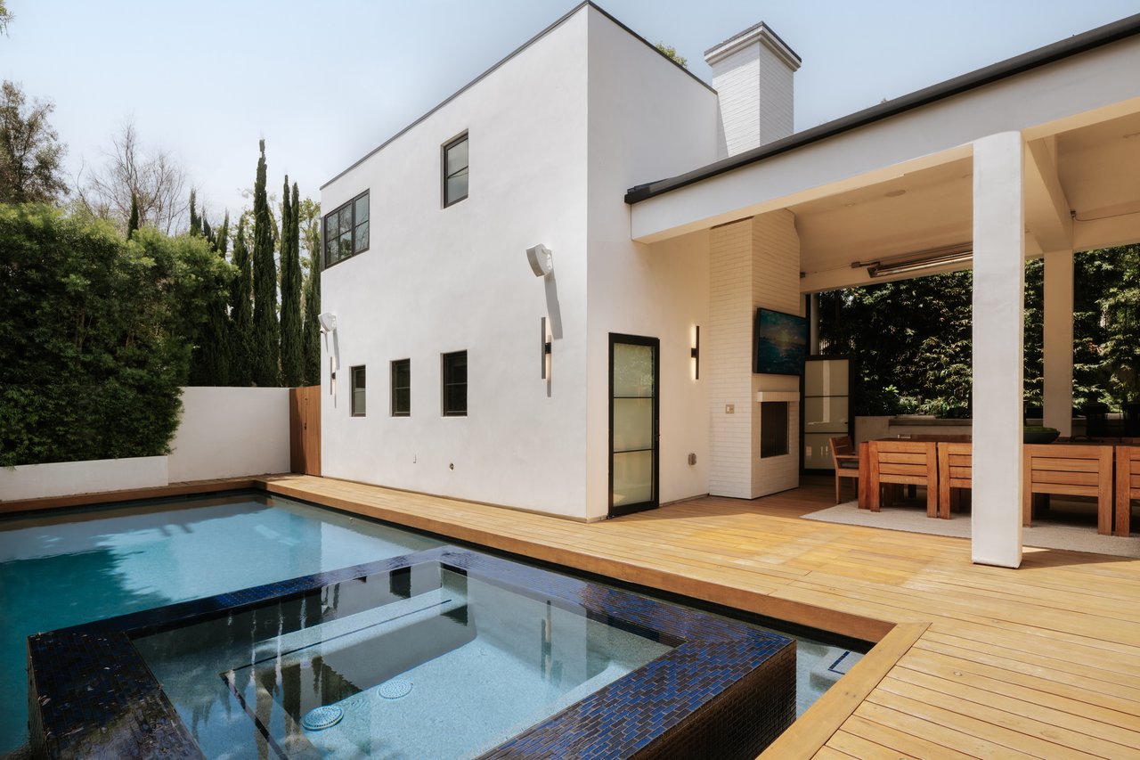 Newer Construction Private Listing 