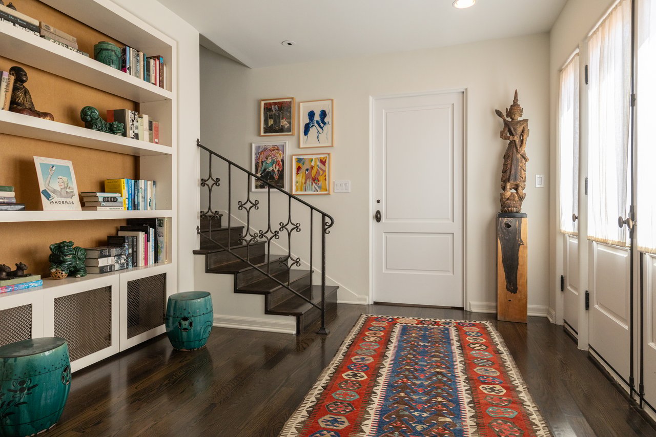 6964 Los Tilos Rd, Hollywood Hills