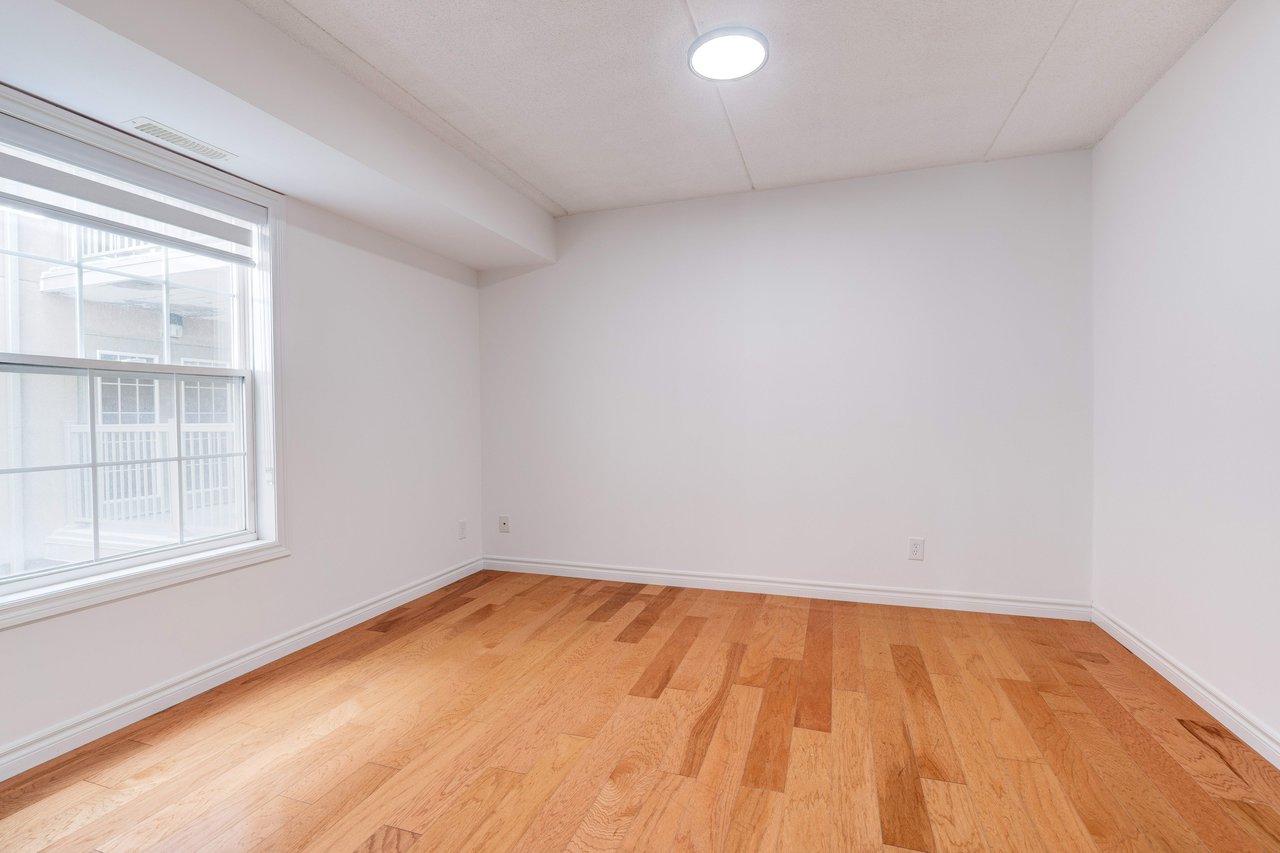 1460 Bishops Gate, Suite 212