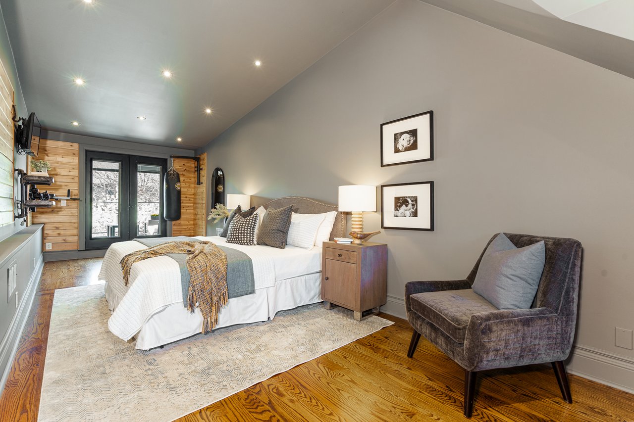 12 Clonmore Dr
