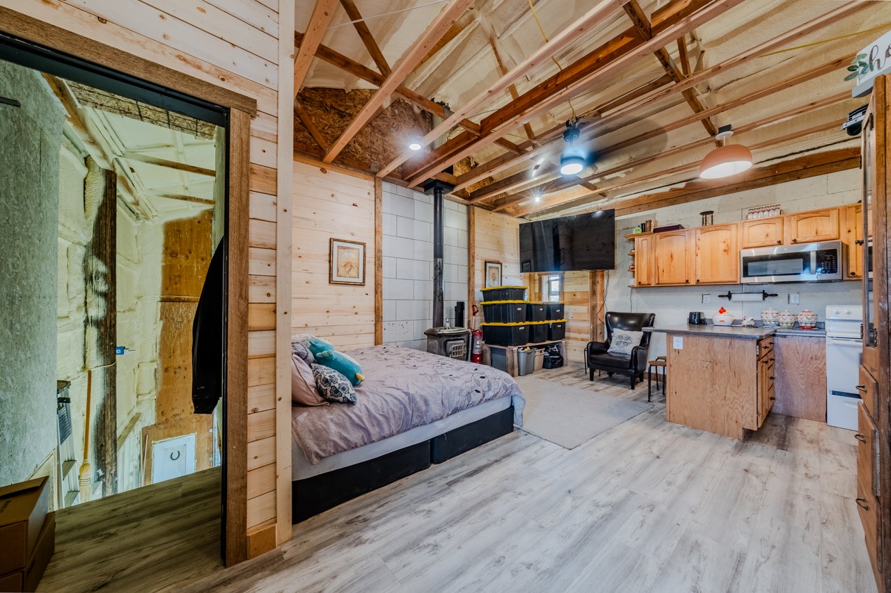 7395 N Johnson Canyon