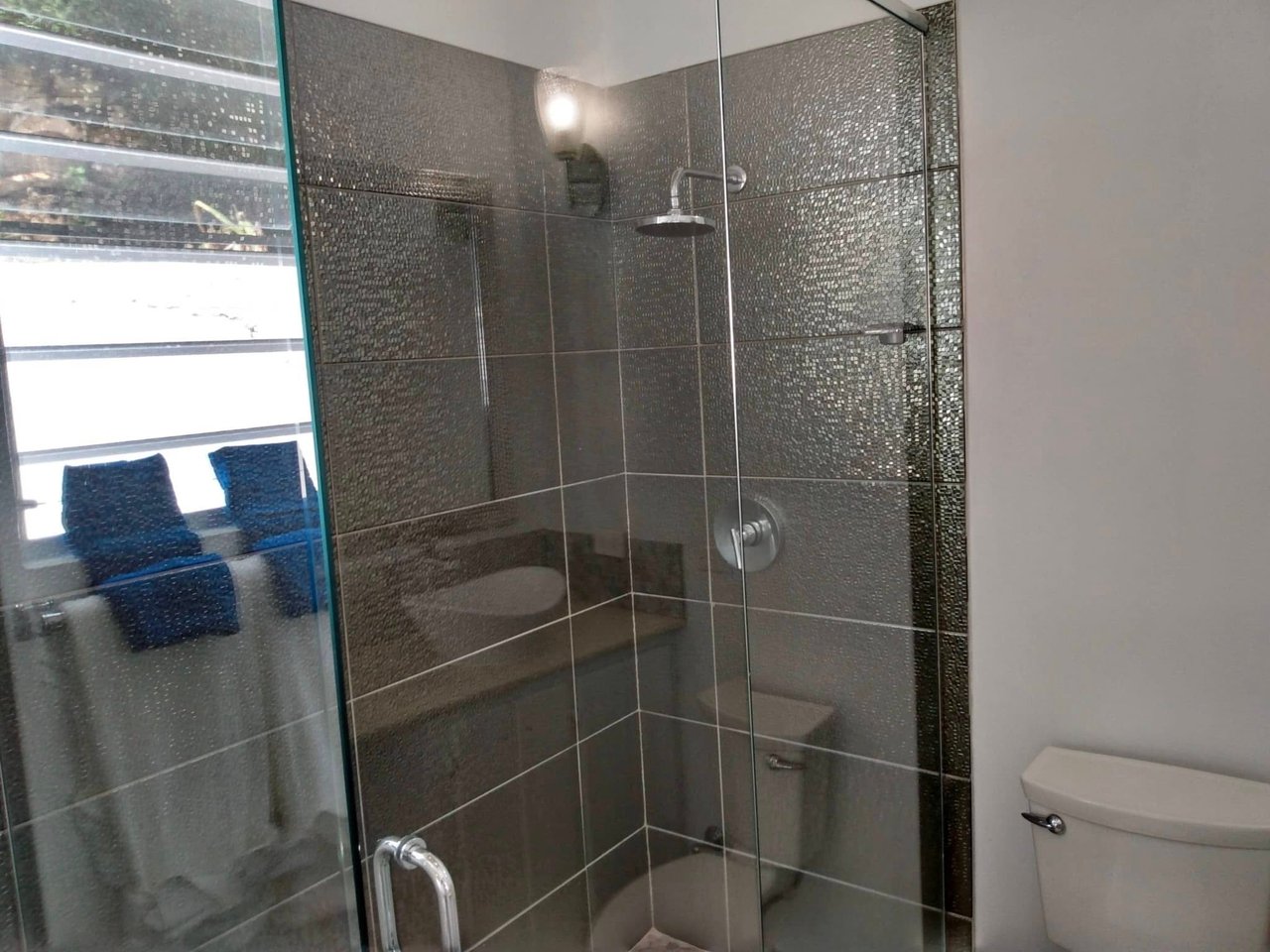 1122 Harrigan Estate 2 Bedroom Apartment