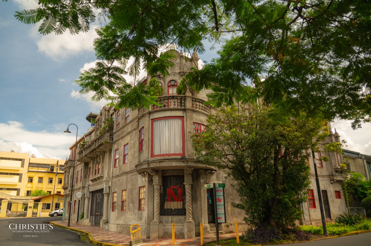 Edificio Jiménez- A Timeless Architectural Gem in Historic San José