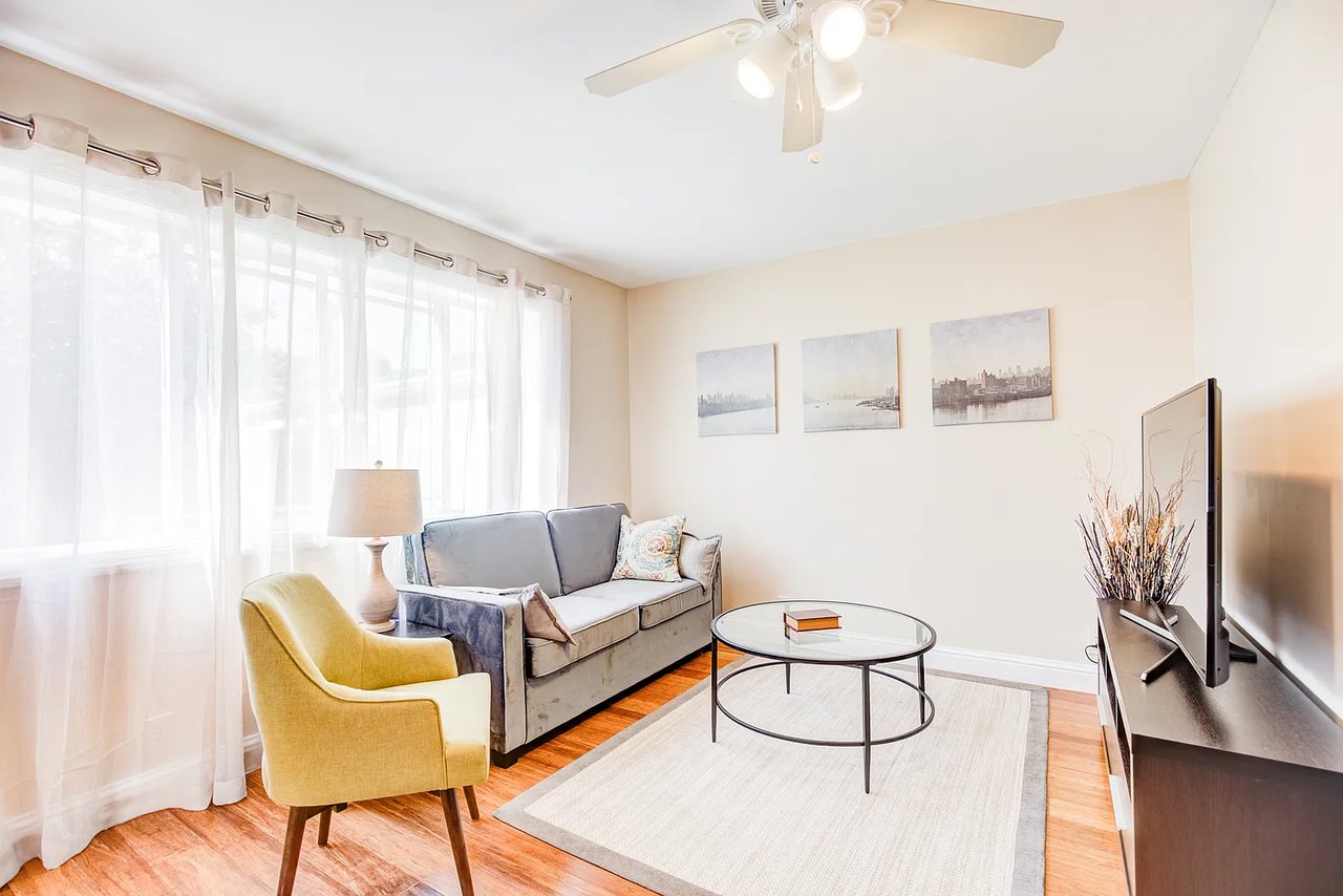 959 5th Ave