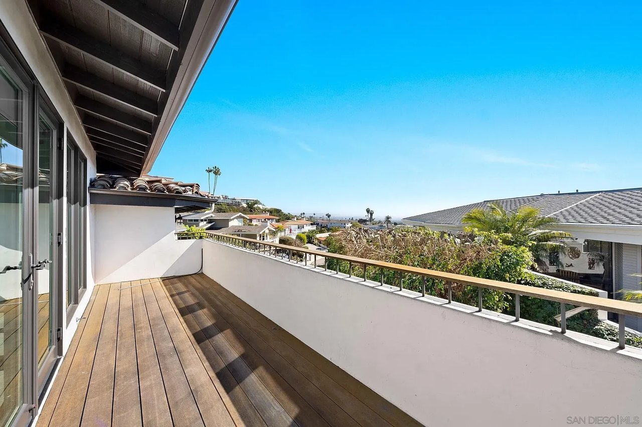 5791 La Jolla Corona Dr