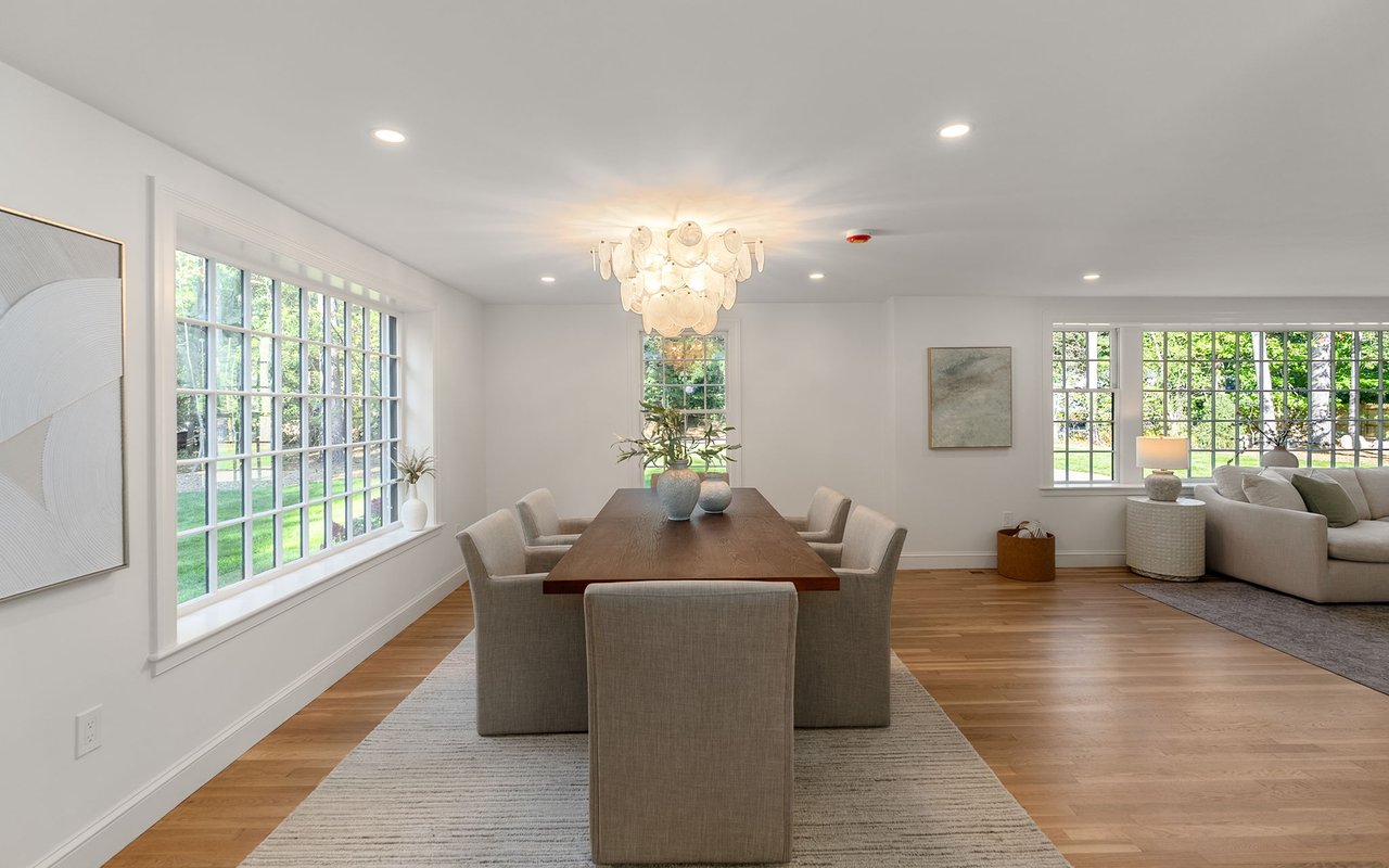 95 Sylvan Lane Weston, MA 02493