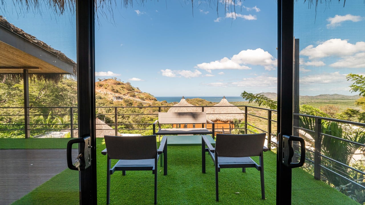 Cocoon | Extraordinary 10-Bedroom Ocean View Estate Near Tamarindo