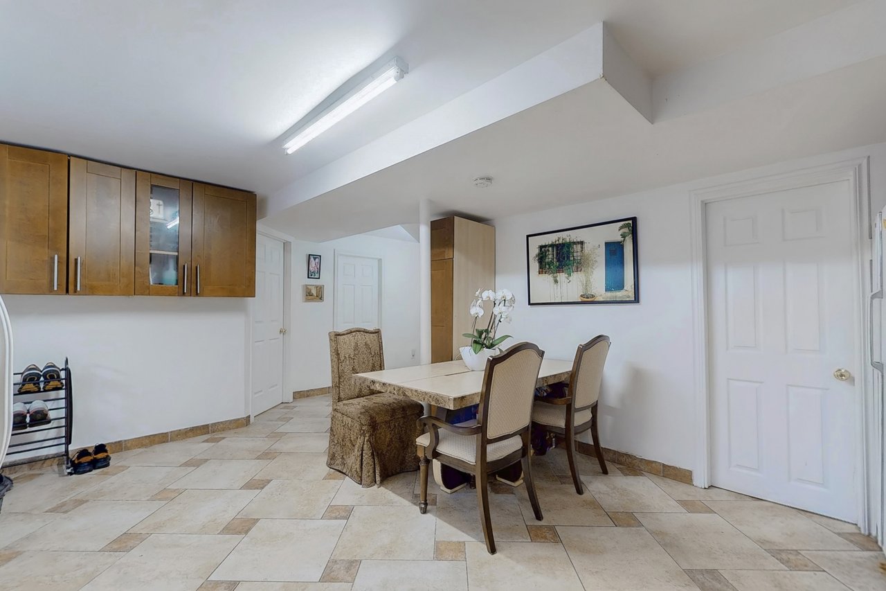 120 Valley Vista Drive