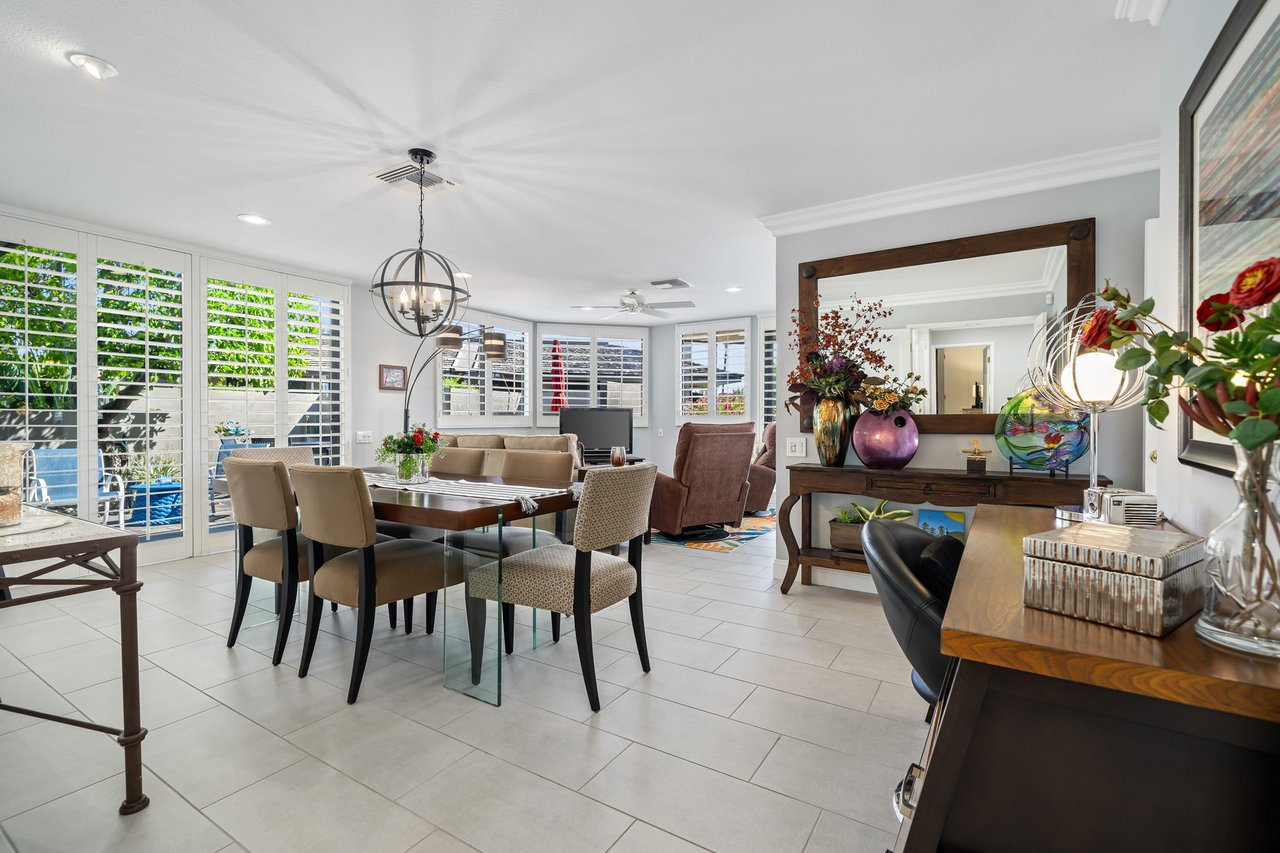 5 Seton Court