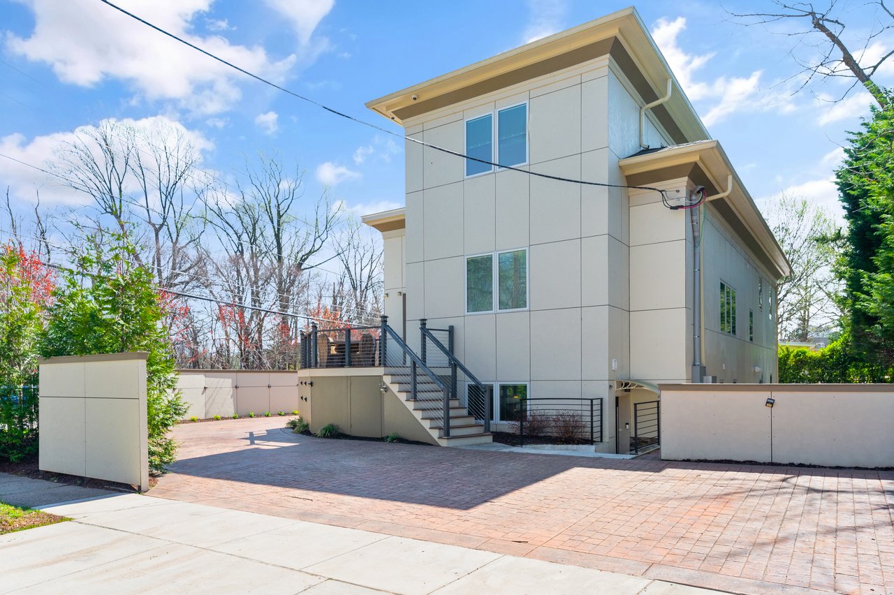 Luxury Home Optimal Location