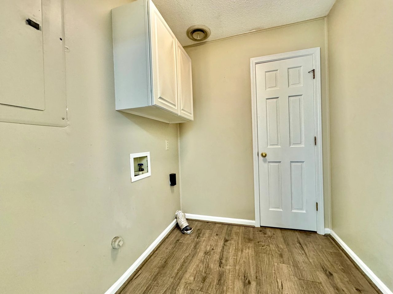 SOLD- A Charming Home at 300 Tanner Road, Taylors, SC