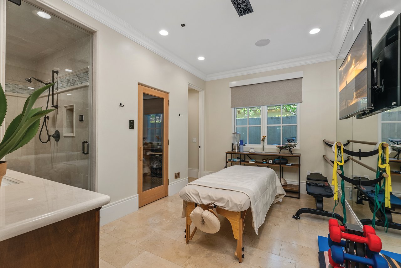 35 Shoreline Drive, Dana Point, CA 92629