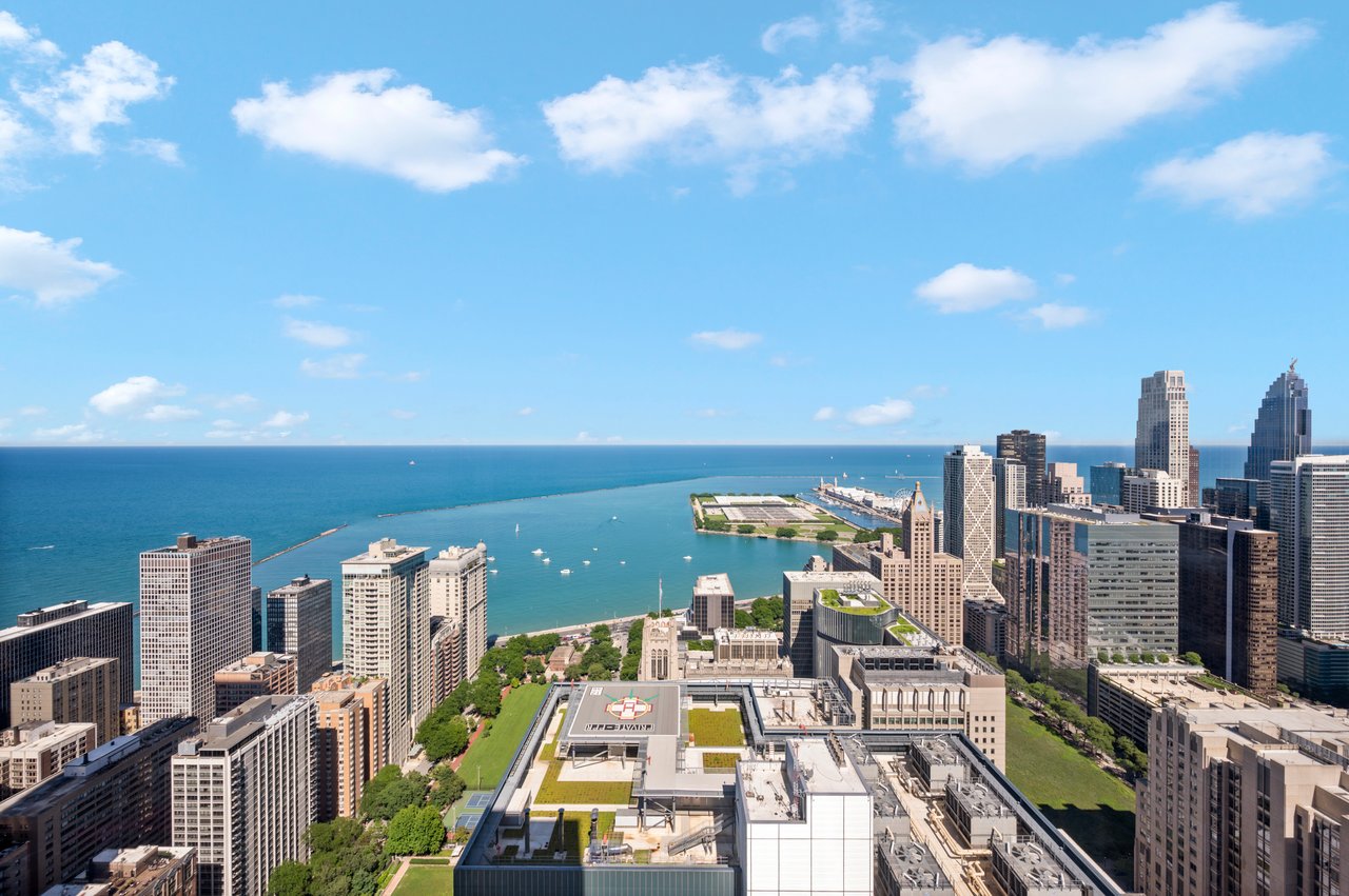 161 East Chicago Ave 50B