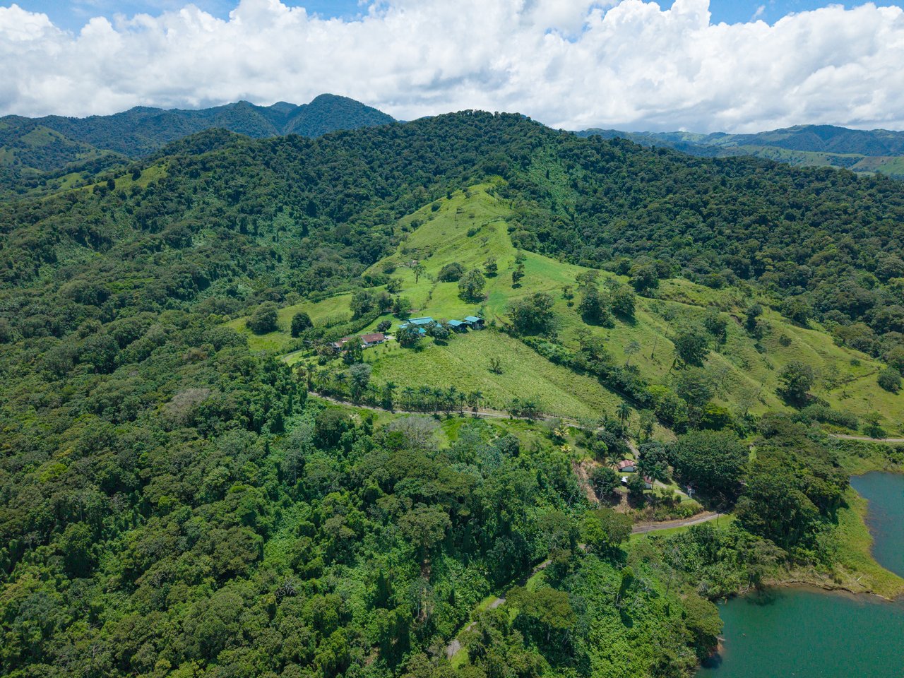 Rio Chiquito Ranch & Villas | 143-Hectare Ranch Estate with Villas, Forest & Full Infrastructure in Tilarán, Costa Rica