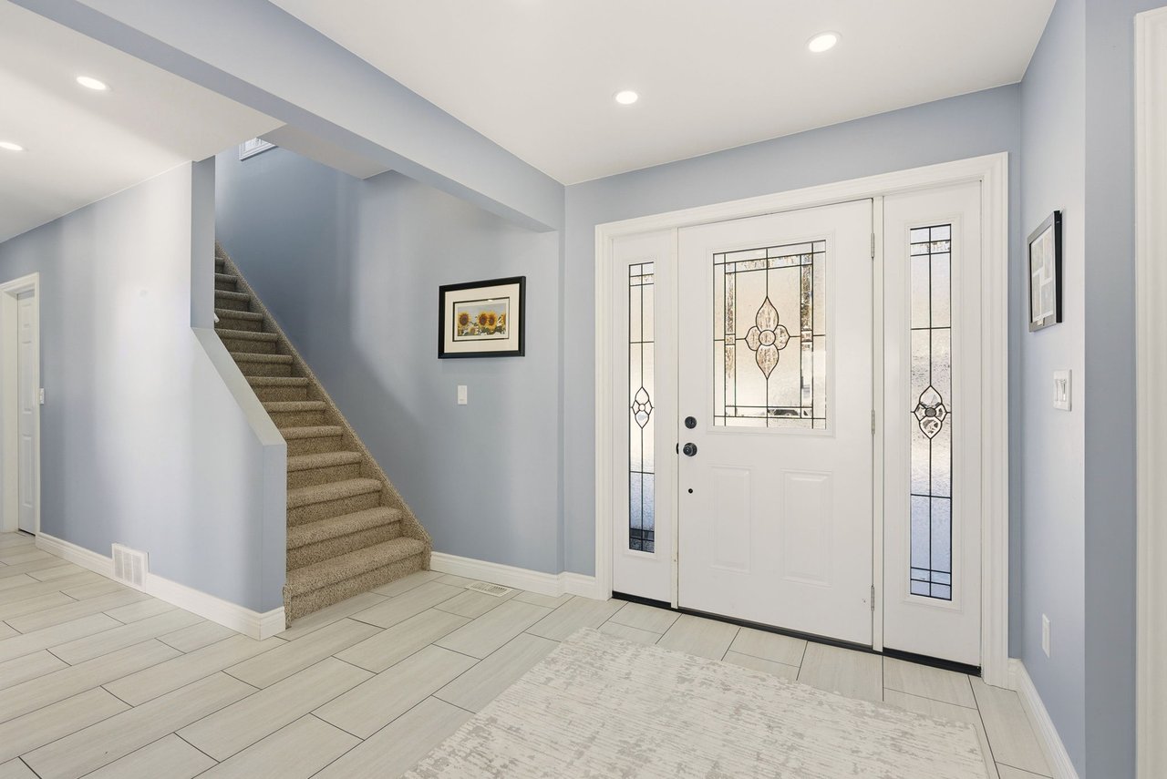 126 CHAPMAN Drive SE