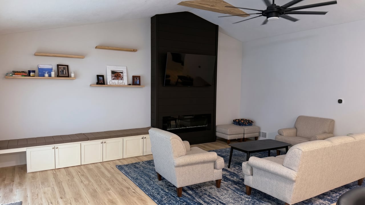 5128 Panorama Drive