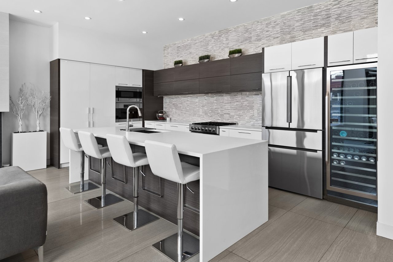 408 13th Street NW Unit: 3