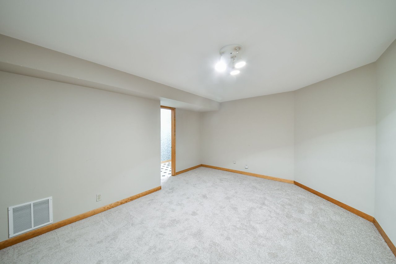 970 Brigham