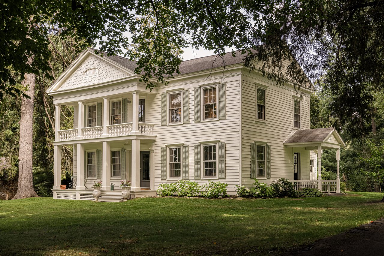 24 Van Wyck Lane, Hudson