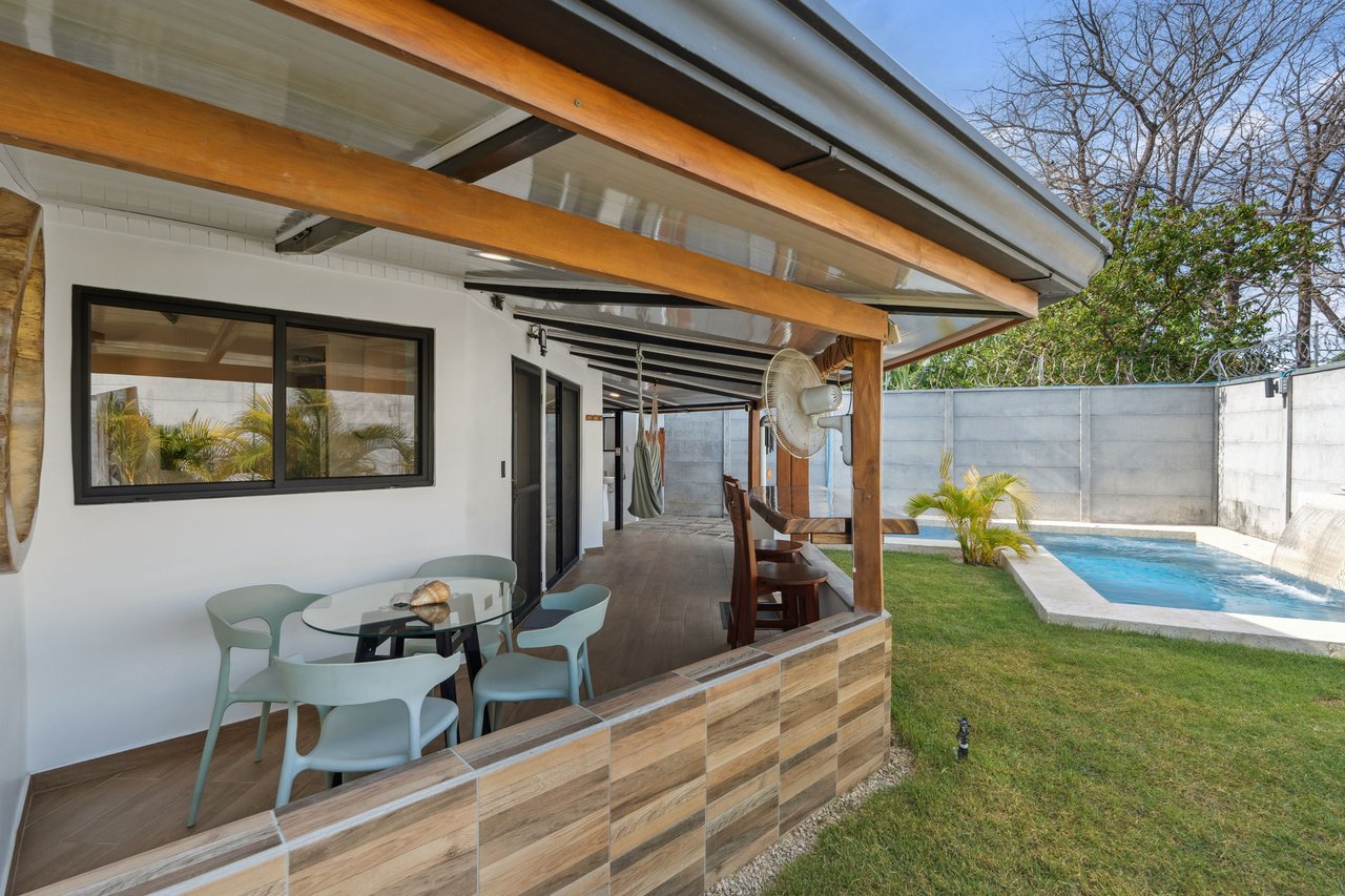 Casa Cozy | The Perfect Blend of Comfort & Convenience, Steps to the Beach!
