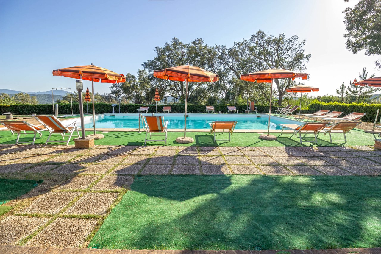Investment Property in Massa Marittina