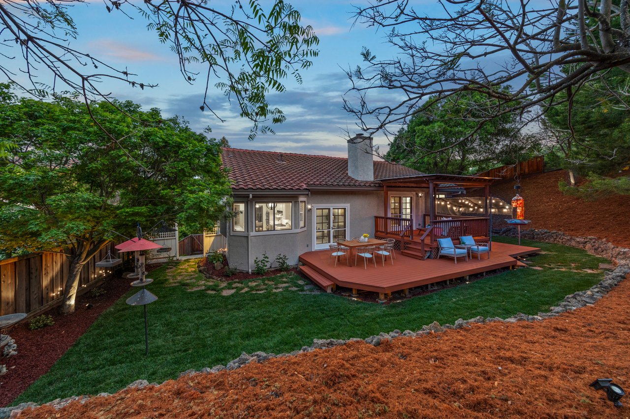 1509 Ortega Dr, Martinez CA