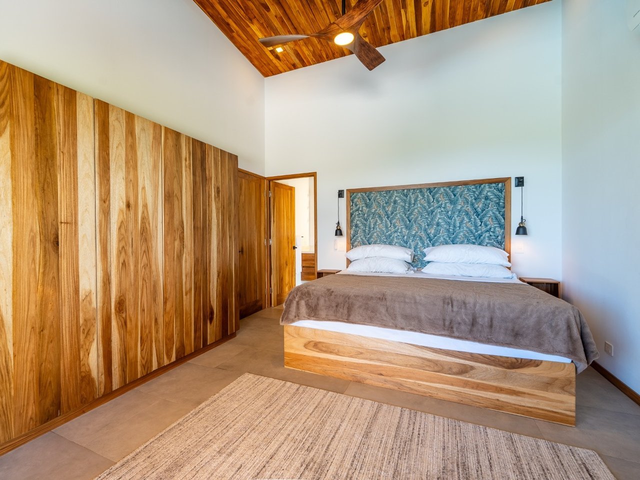 Brand New Modern Ocean View Home in Phase 5, Ojochal