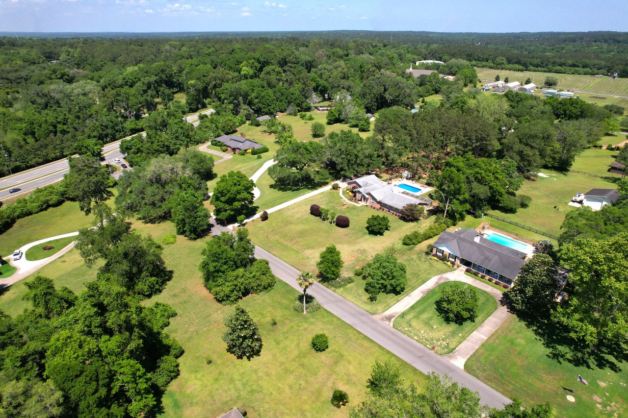a drone photo of The Vineyards - a tallahassee neighborhood