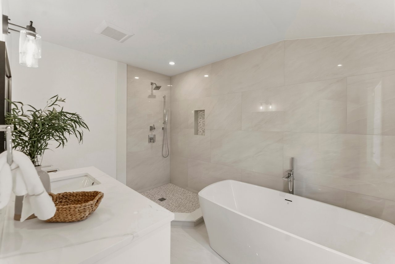 10 Dawson's Way Falmouth