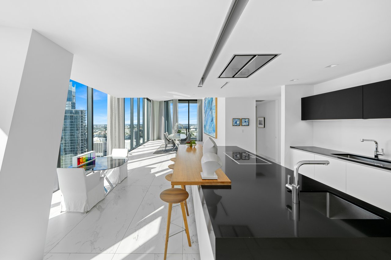 One Thousand Museum Lower Penthouse 4901