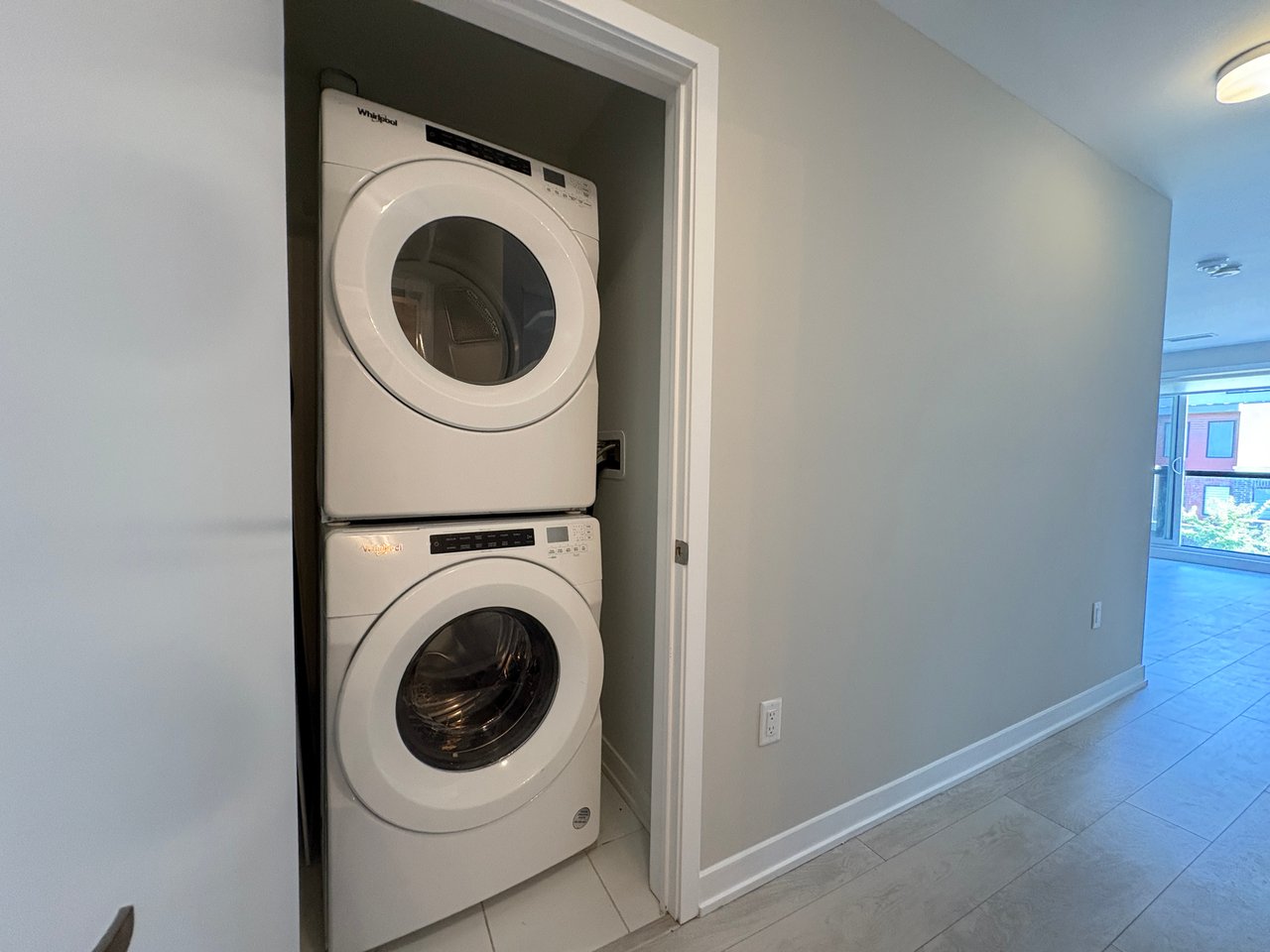 3401 Ridgeway Drive Unit: 307