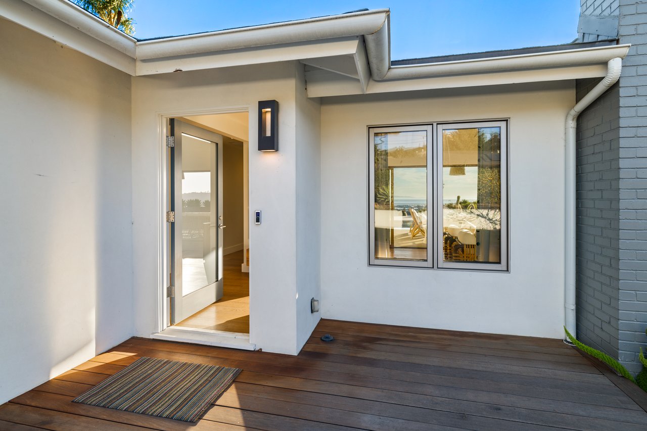 1522 Knoll Circle Drive