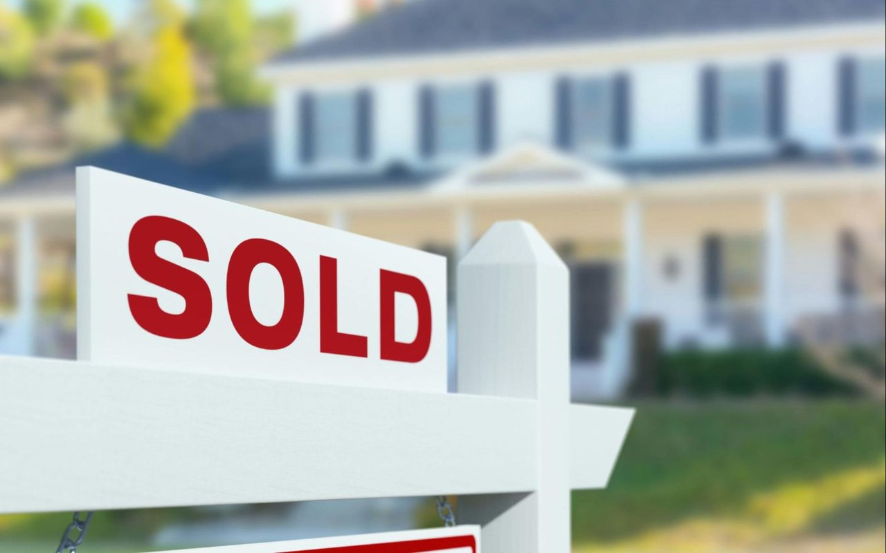 Seasonal Selling in Naples, FL: When Is the Best Time to List Your Home?