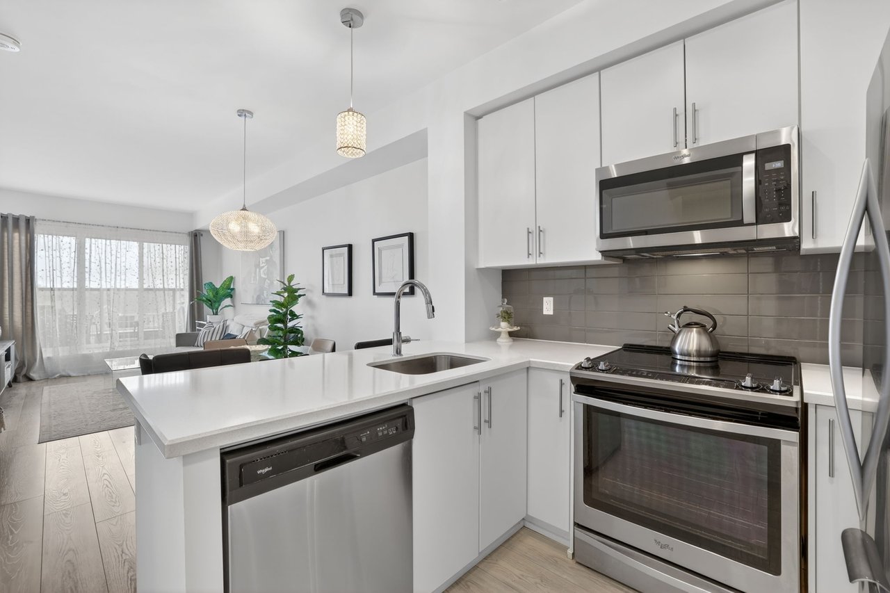 #246 - 555 William Graham Drive