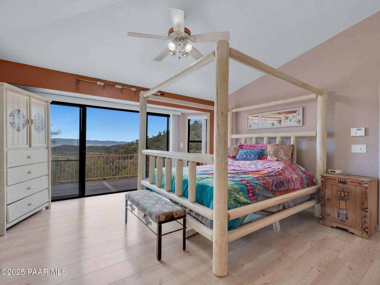 3160 Rainbow Ridge Dr