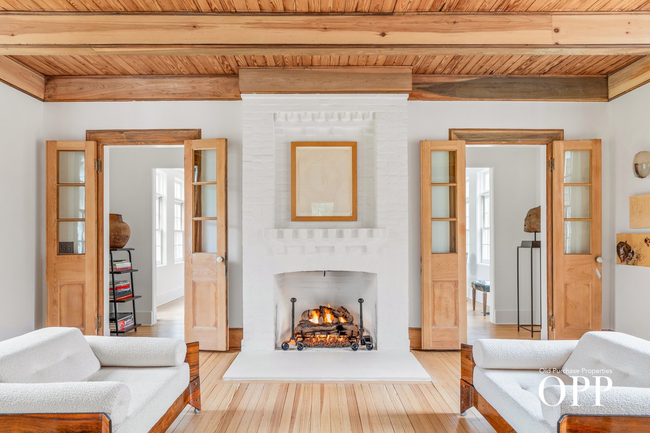 A CURATED HOME WITH DESIGNER PEDIGREE